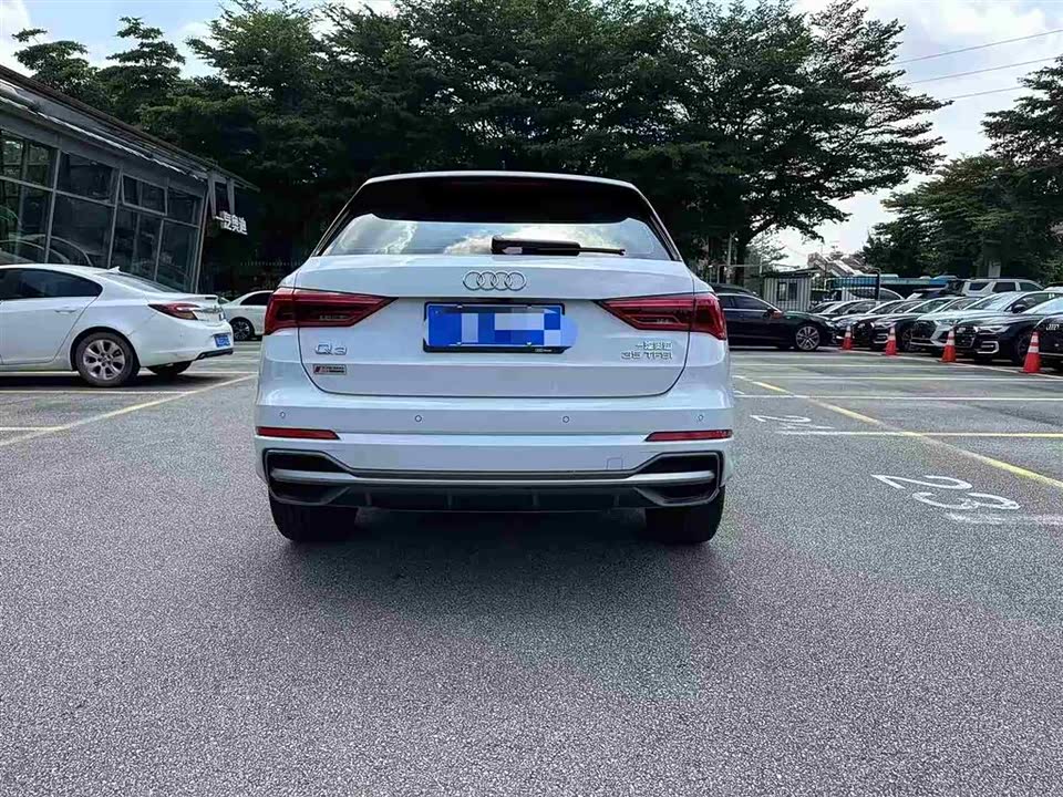 Audi Q3 Audi Q3