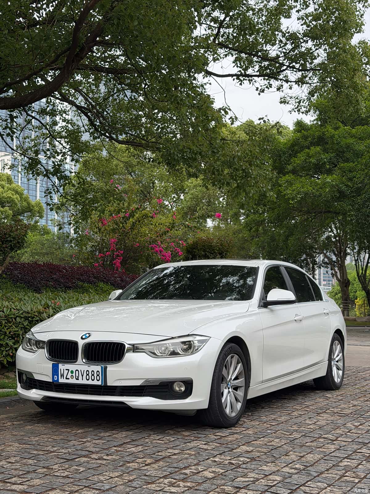 BMW 3 Series, 2016 1