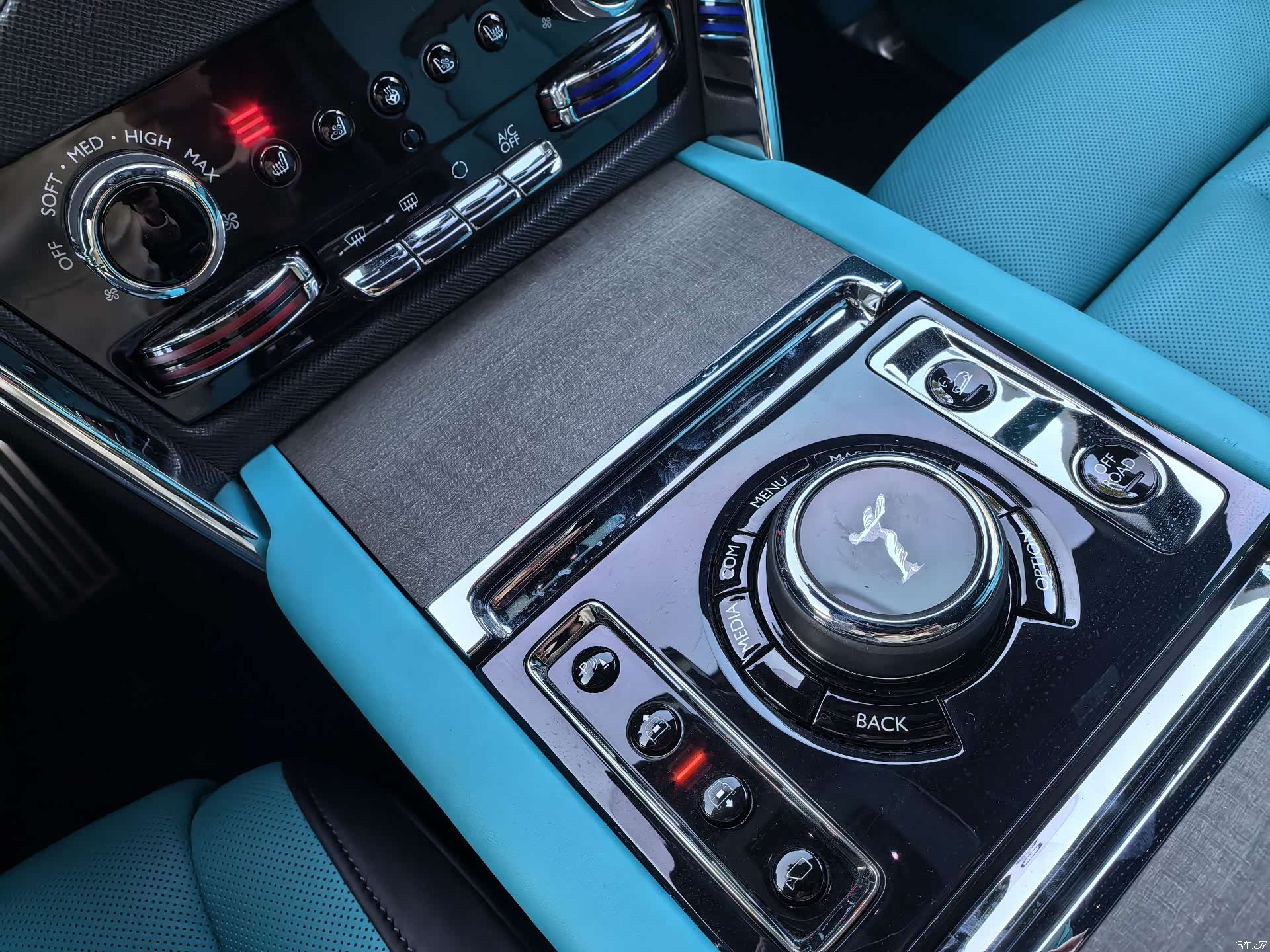 Rolls-Royce Cullinan, 2022 55