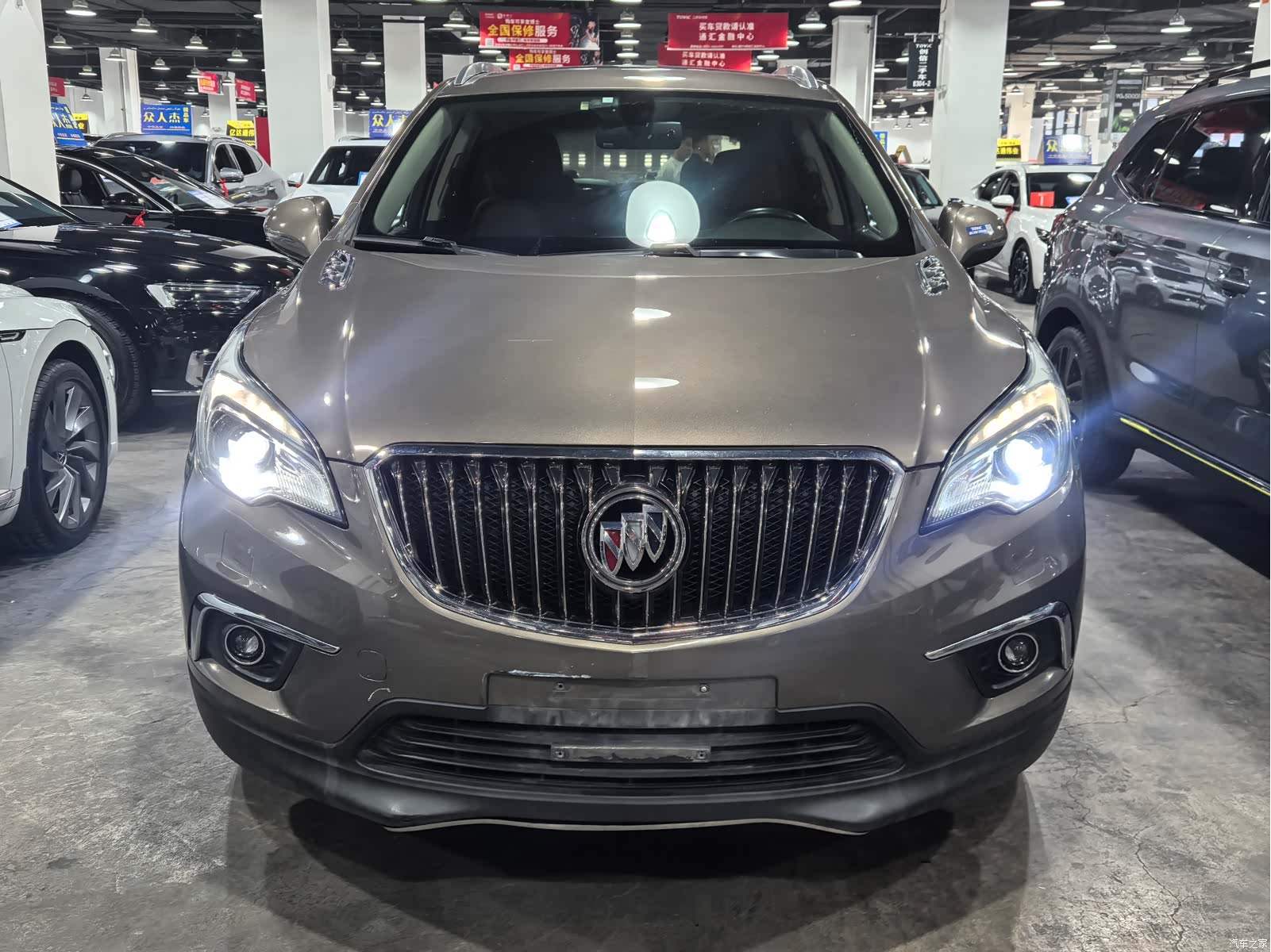 Buick Envision Plus, 2016 1