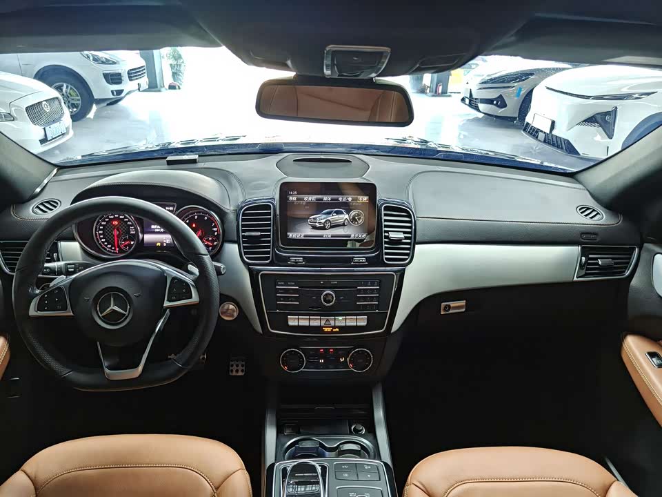 Mercedes-Benz GLE Mercedes-Benz GLE