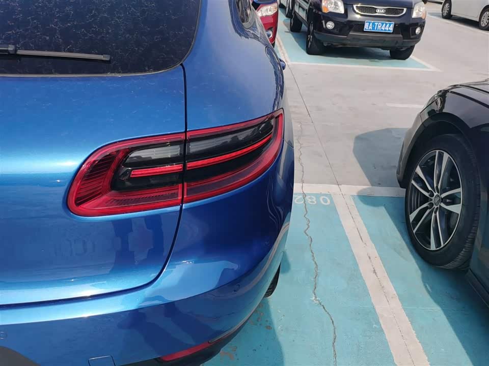 Porsche Macan Porsche Macan