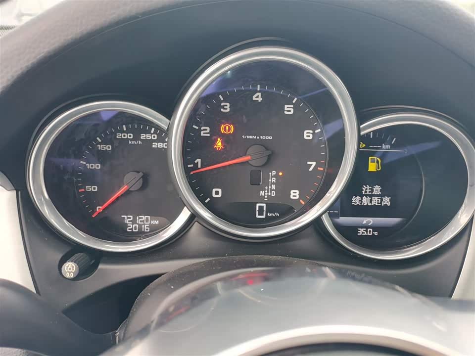 Porsche Macan Porsche Macan