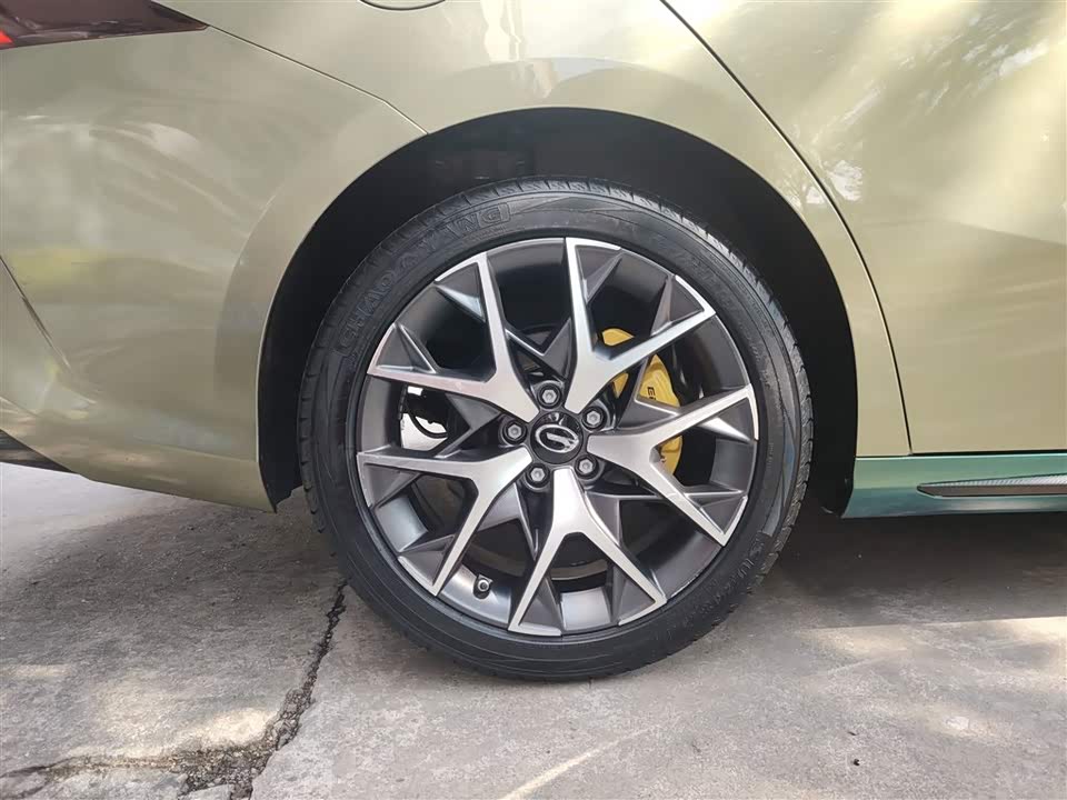 Trumpchi Shadow Leopard