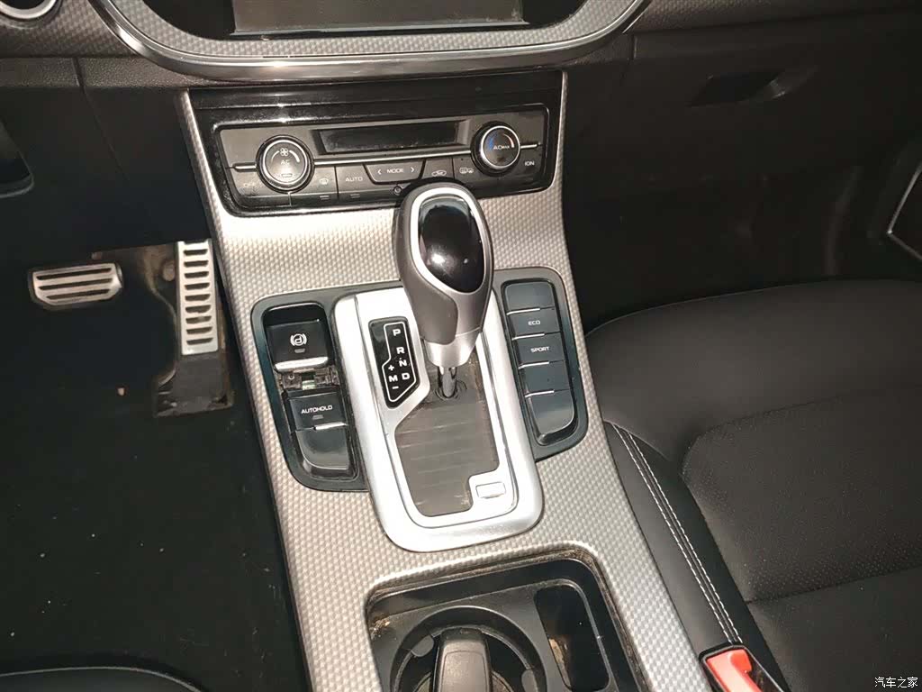 Geely Emgrand, 2018 10