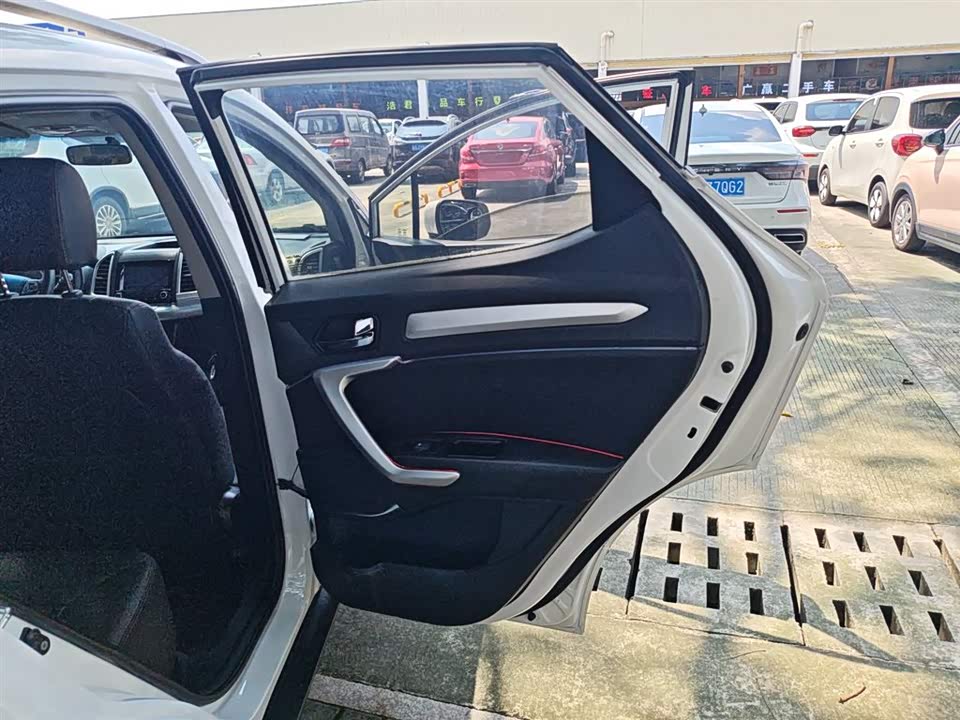 JAC Ruifeng S3