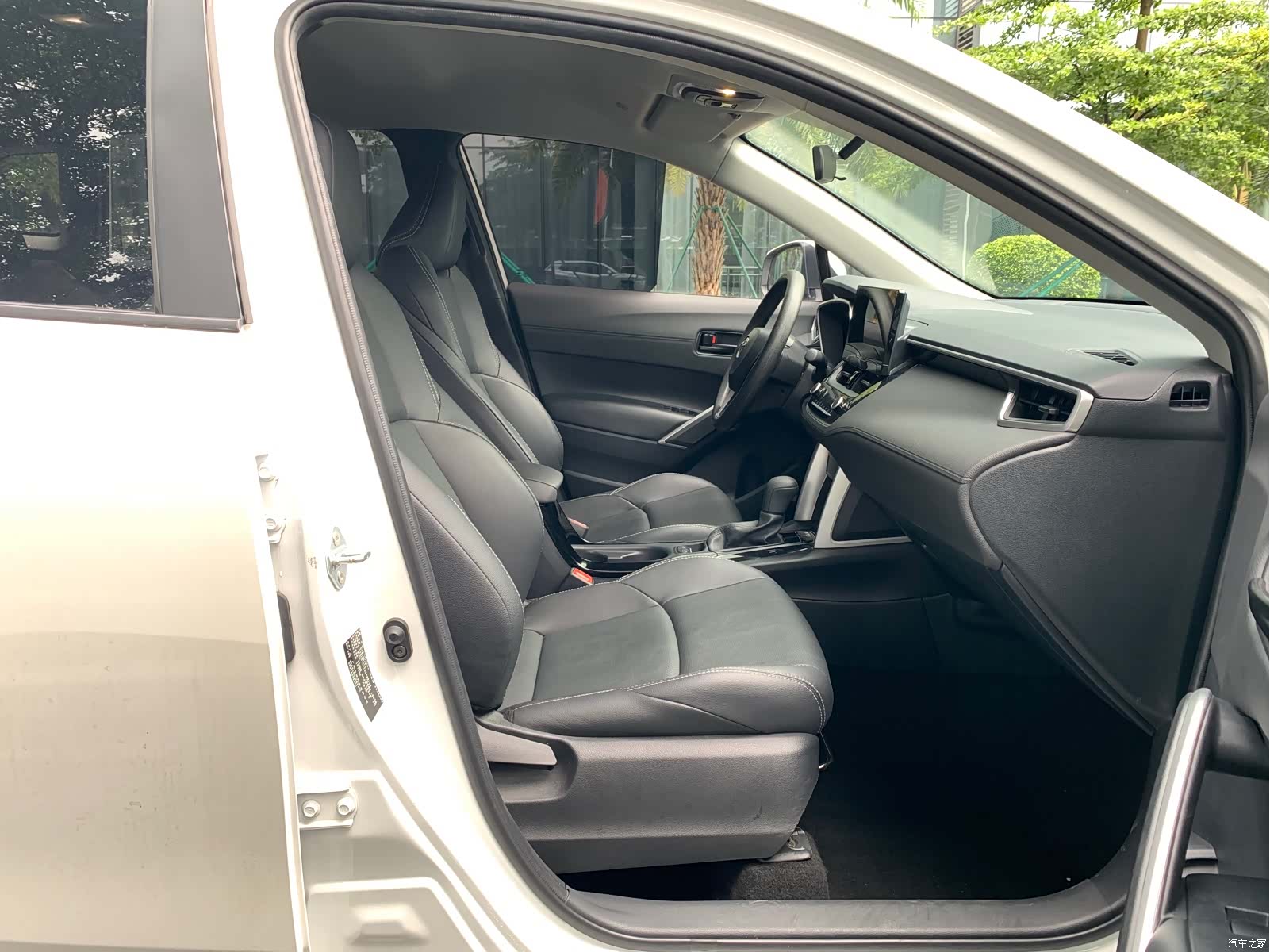 Toyota Frontlander, 2025 19