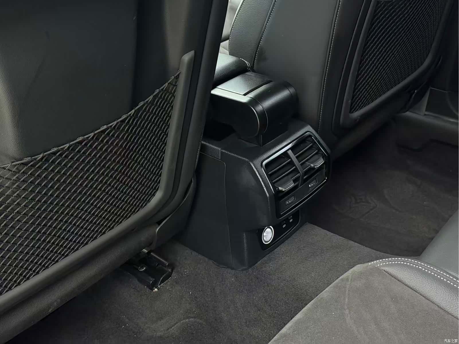 Audi Q3, 2021 12