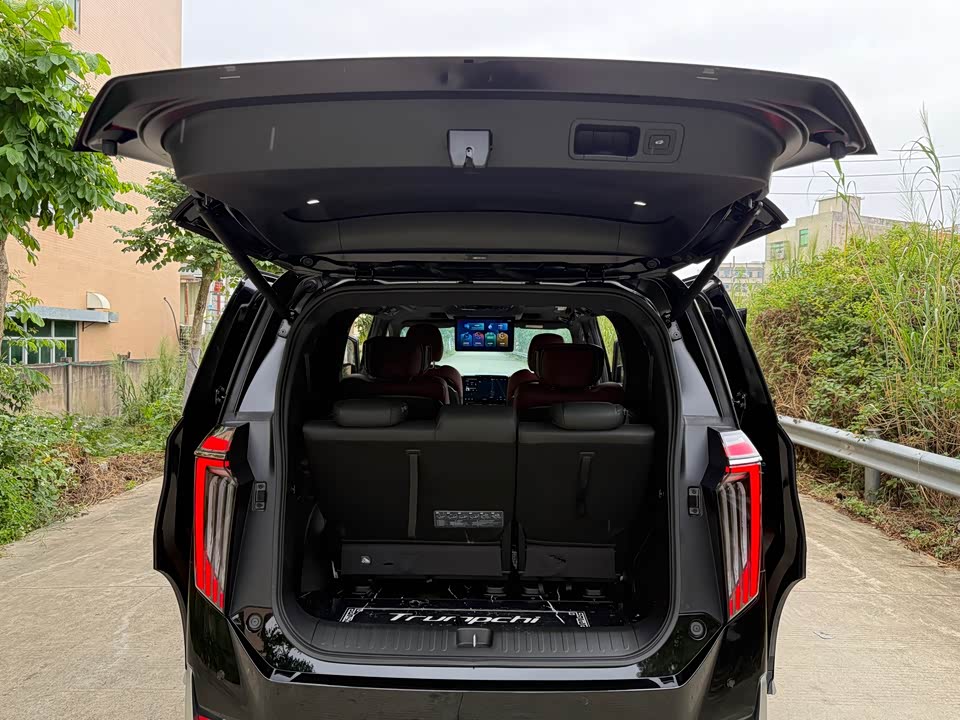 Trumpchi Trumpchi M8