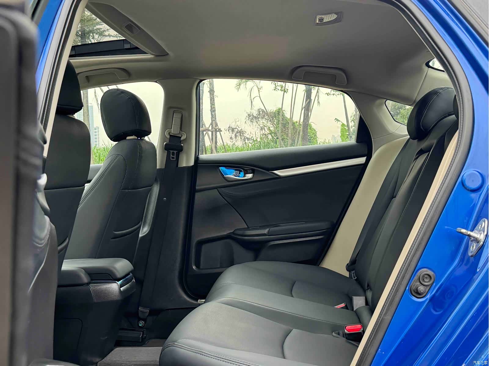 Honda Civic, 2017 11