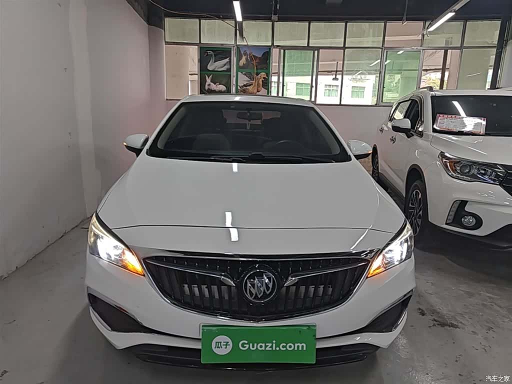 Buick Verano, 2018 3