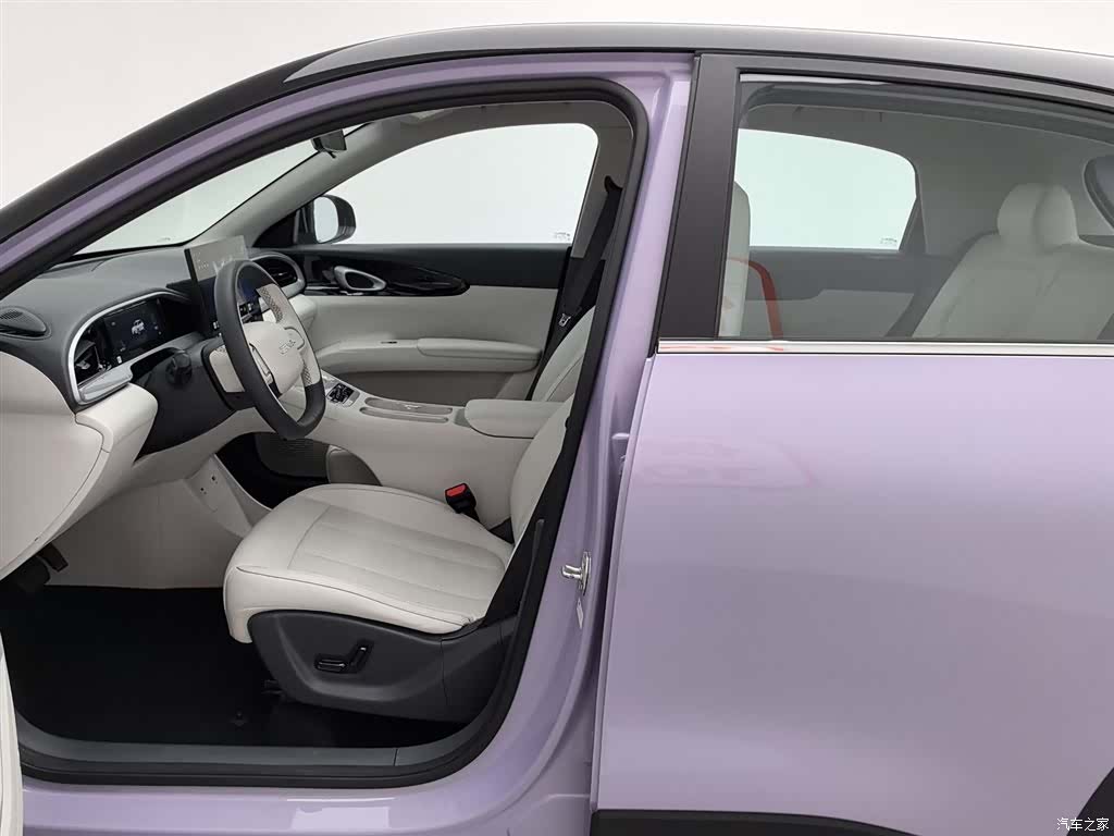 Geely Xingyuan, 2025 10