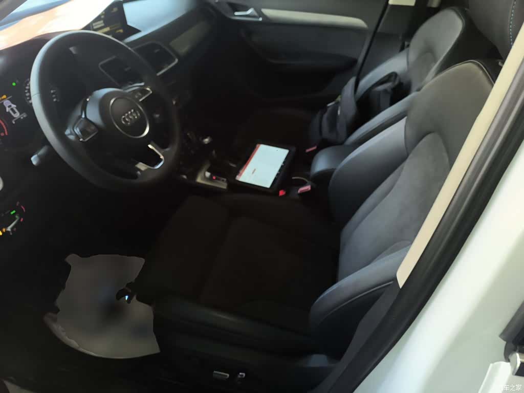 Audi Q3, 2018 7