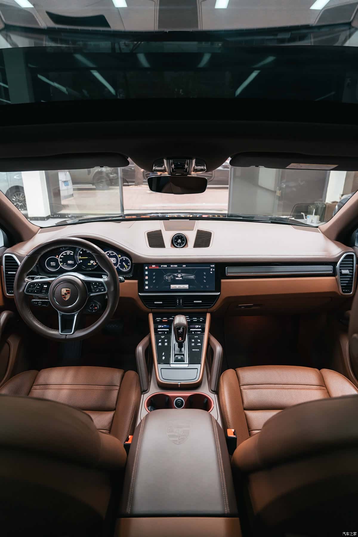 Porsche Cayenne, 2023 14