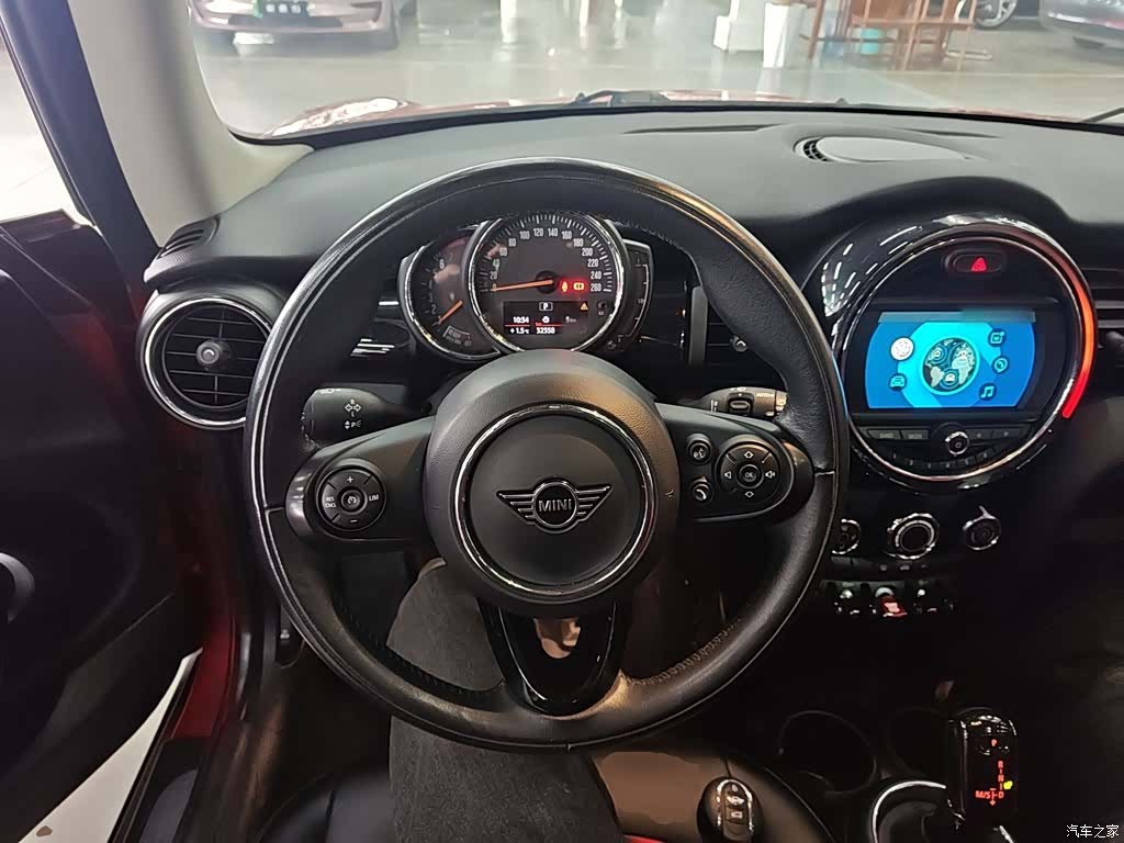 Mini ONE, 2020 11