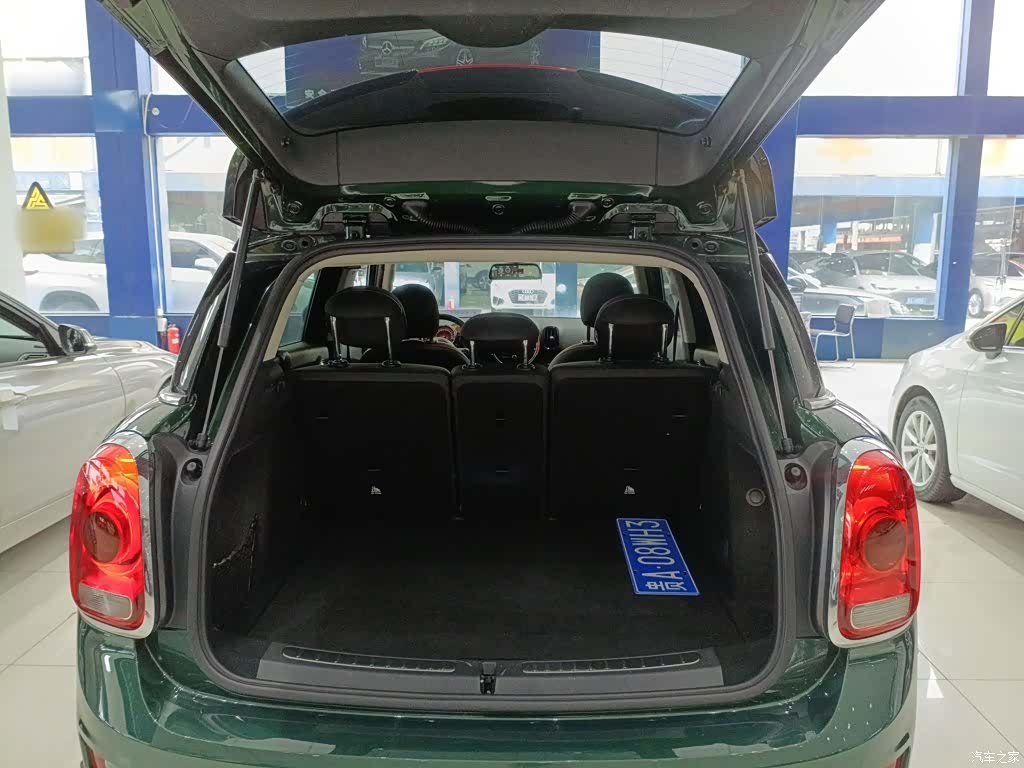 Mini Countryman, 2019 9