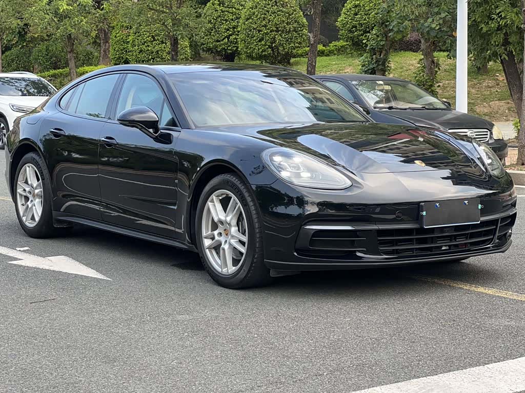 Porsche Panamera, 2018 4