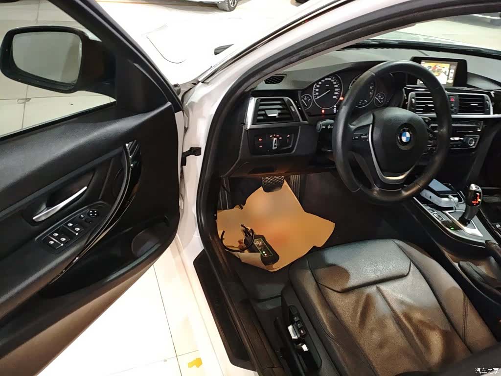 BMW 3 Series, 2016 13
