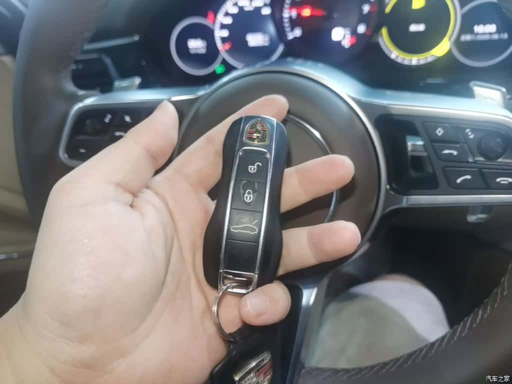 Porsche Panamera, 2018 9