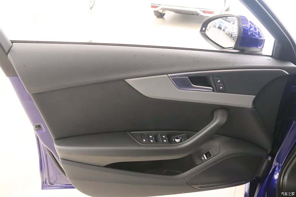 Audi A4L, 2020 11