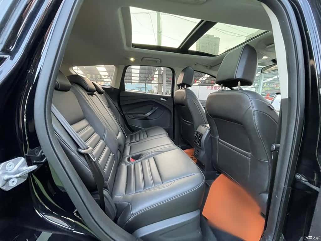 Ford Kuga, 2020 4