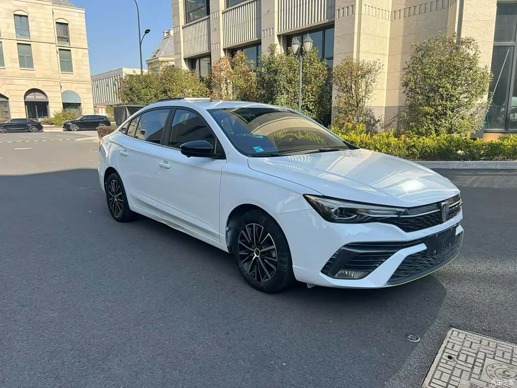 Roewe i5, 2022 22