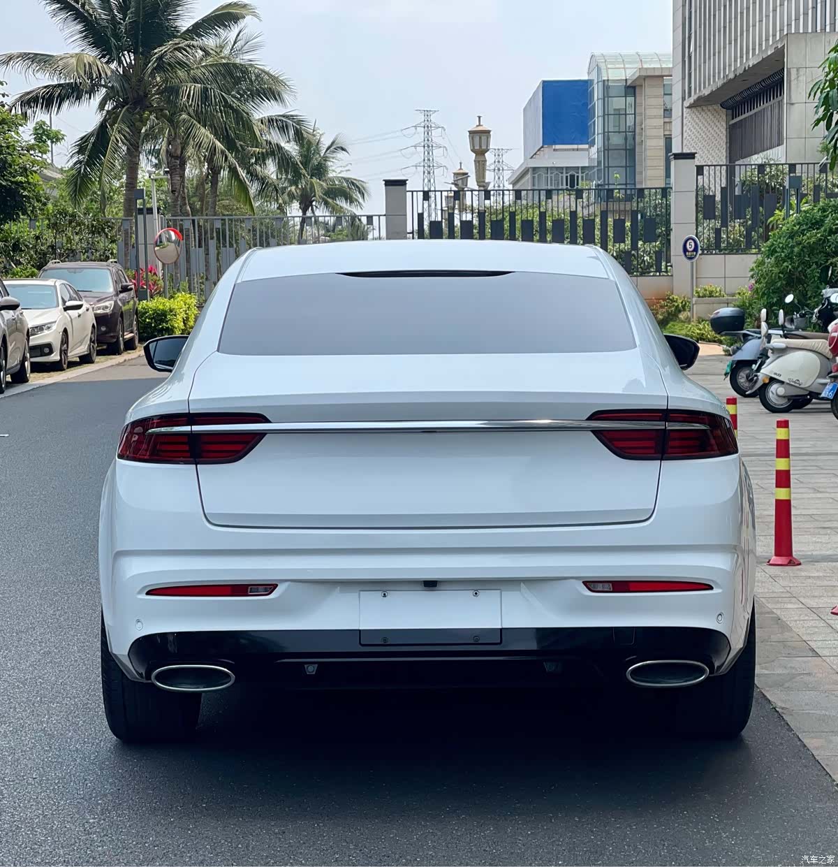 Geely Preface, 2021 8