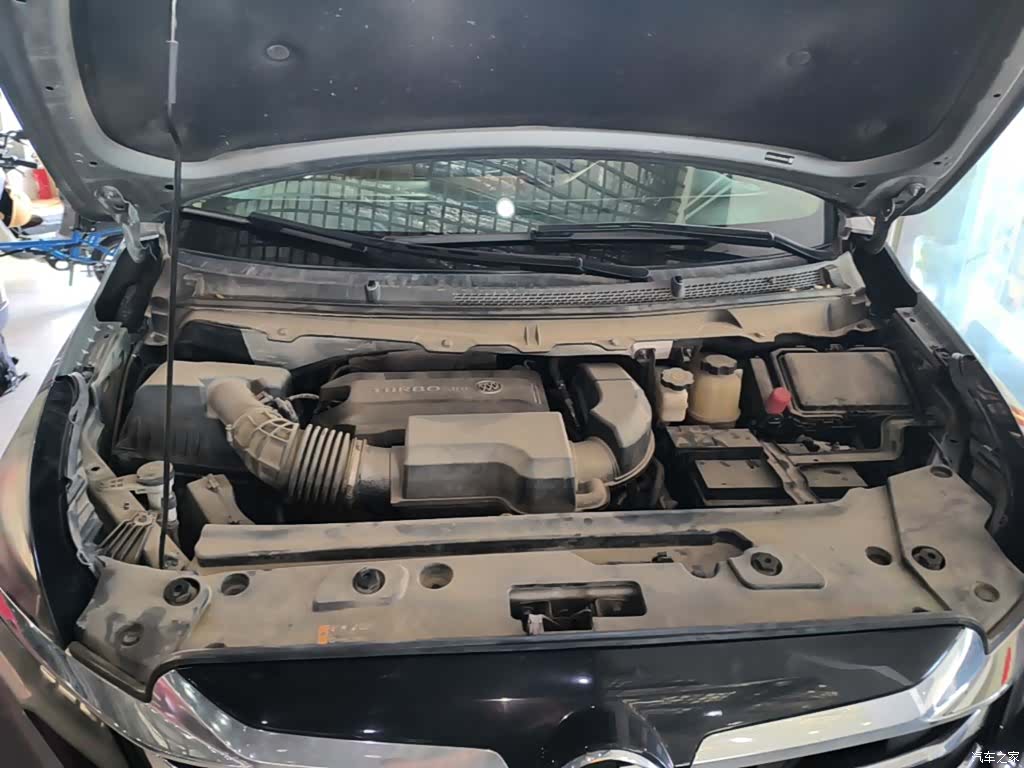 Buick GL8, 2023 16