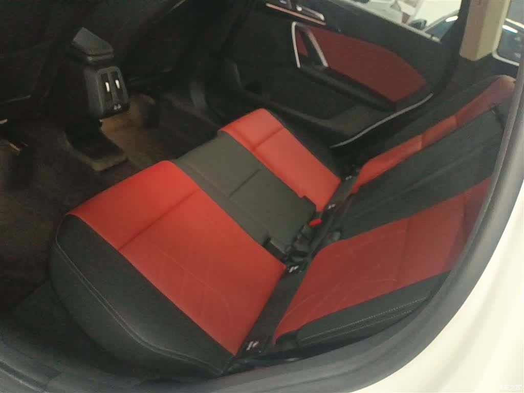 BMW X1, 2023 13