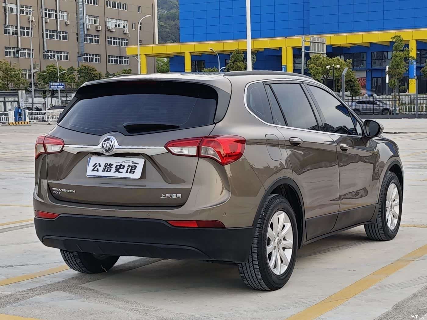 Buick Envision Plus, 2018 все фото