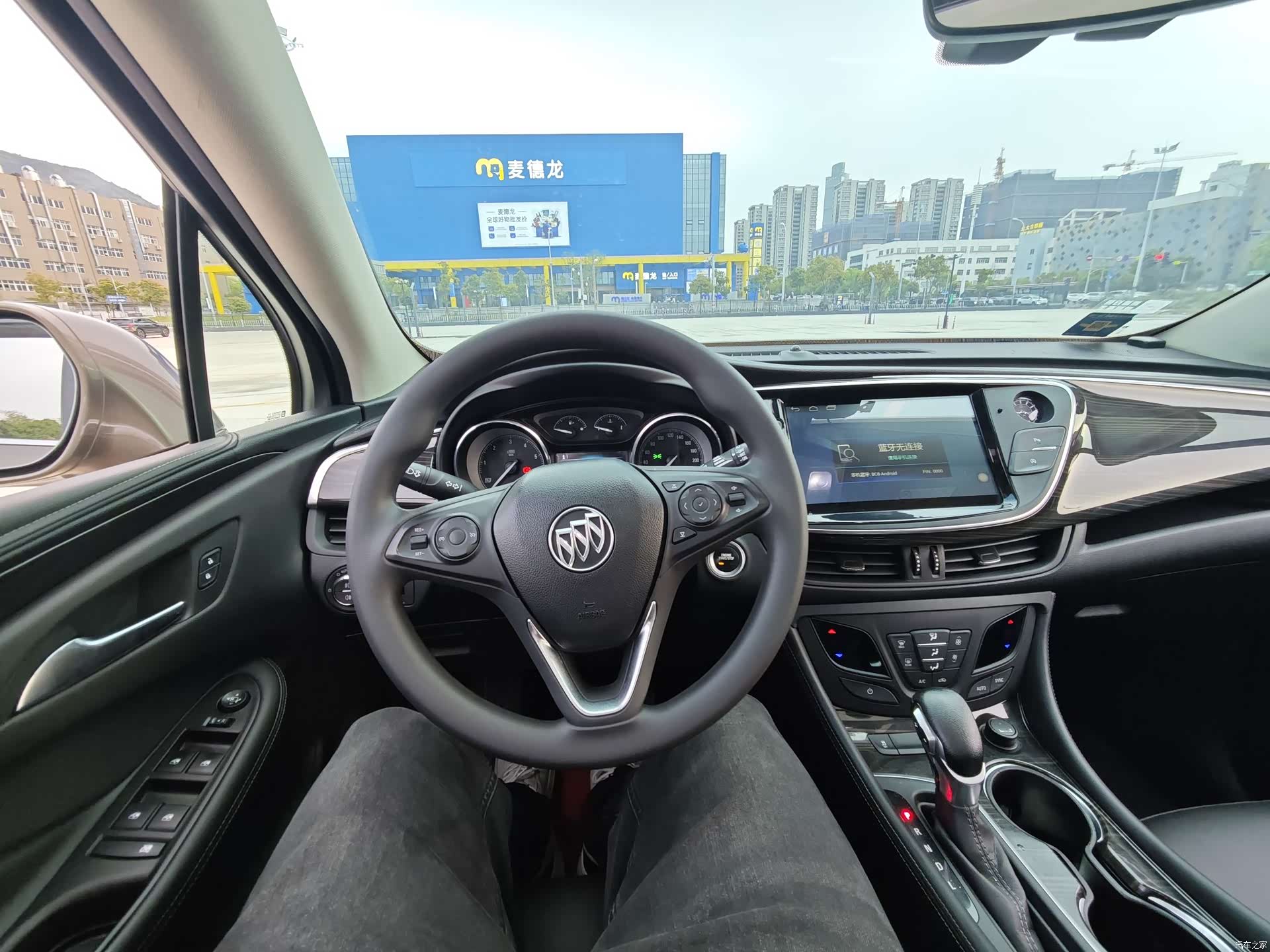 Buick Envision Plus, 2018 10