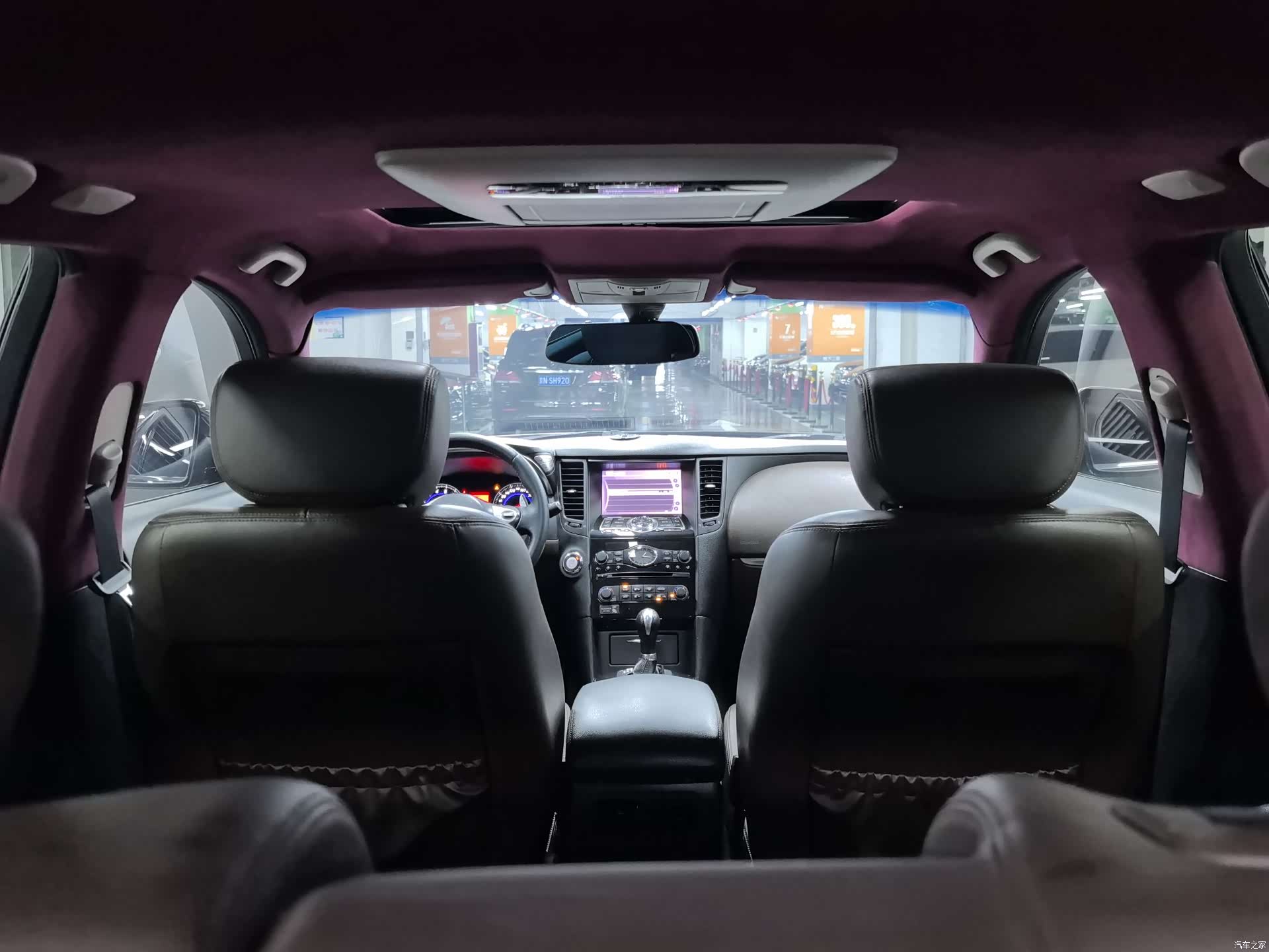 Infiniti FX35, 2012 13
