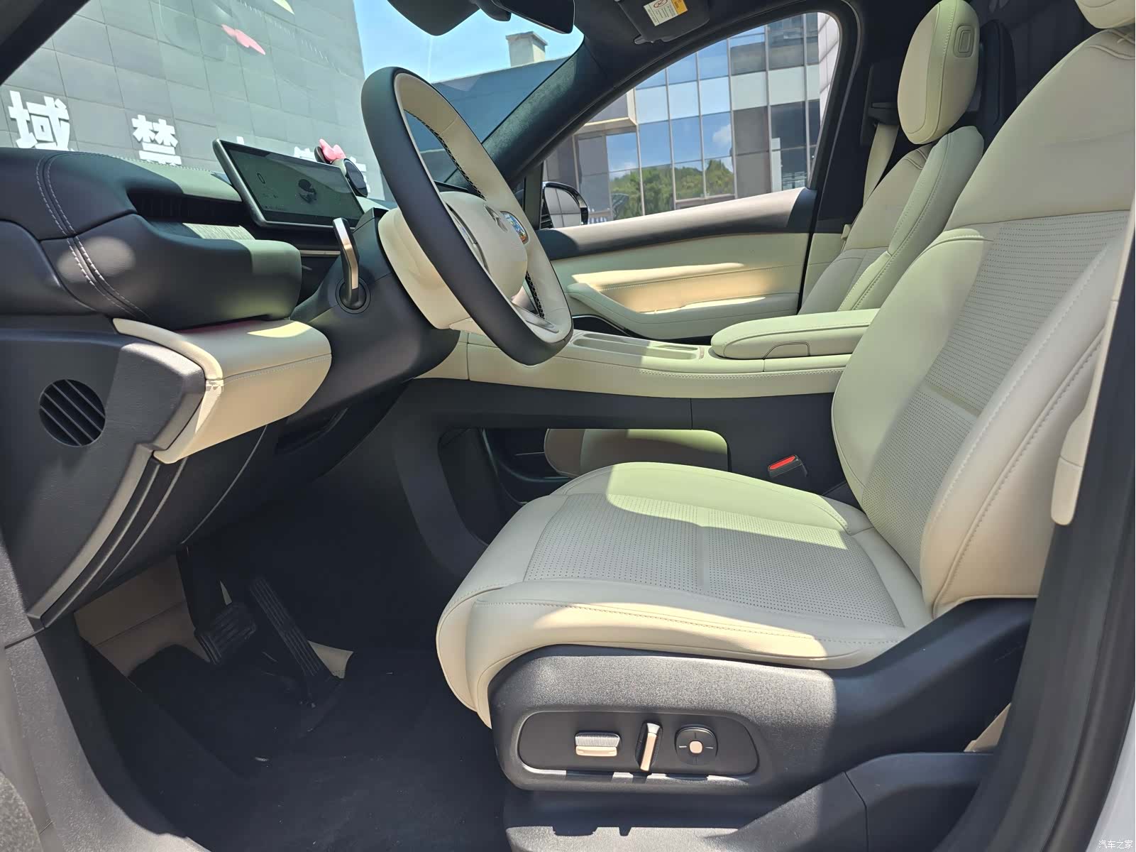 NIO ES6, 2025 все фото