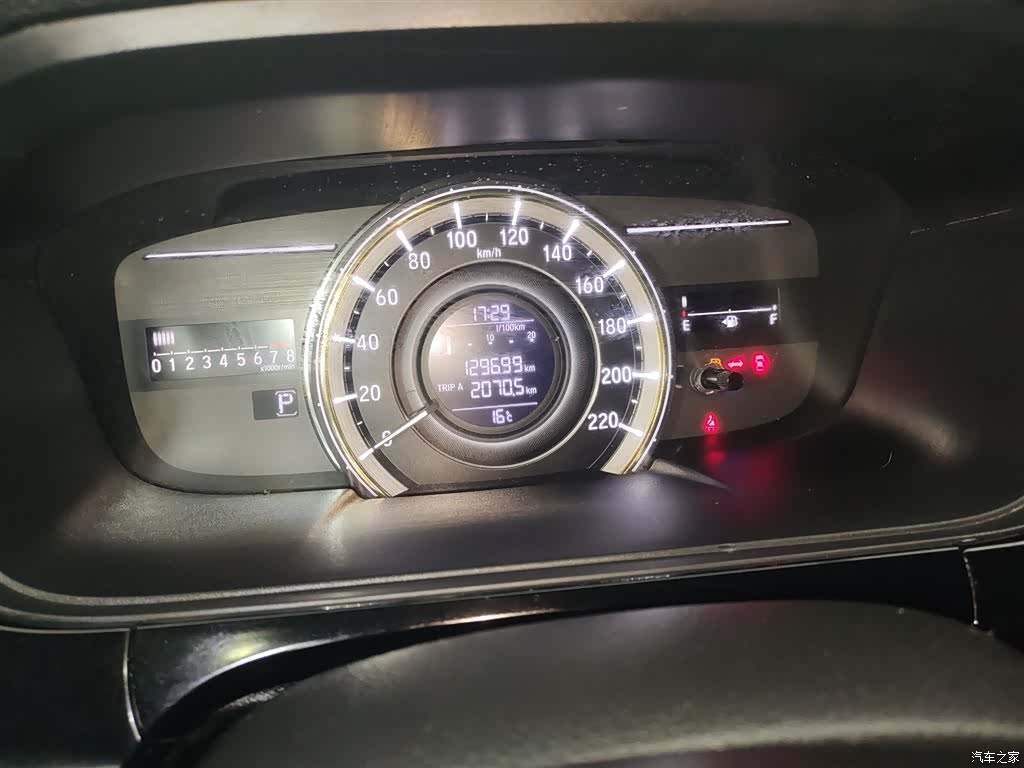 Honda Elysion, 2017 12