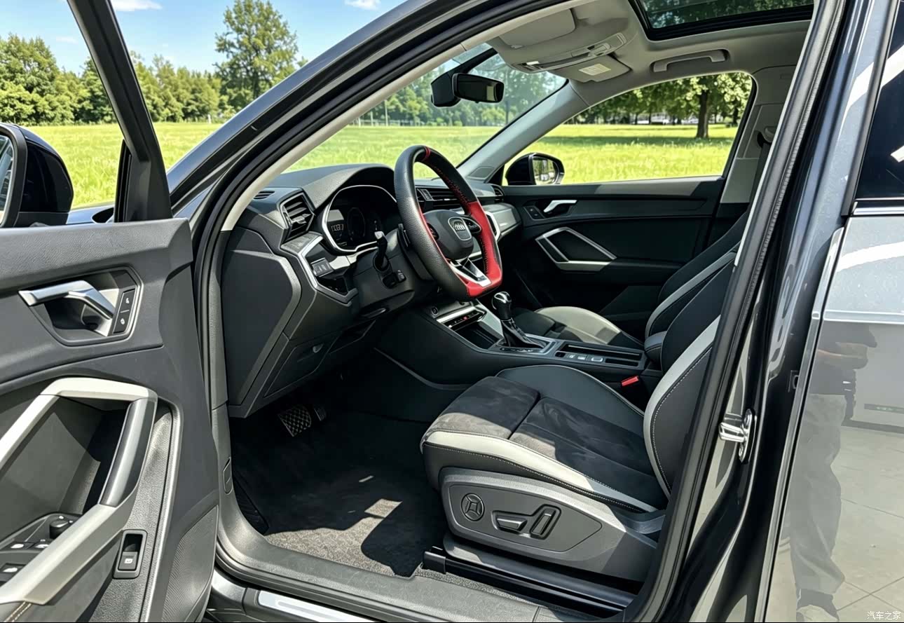 Audi Q3, 2022 10