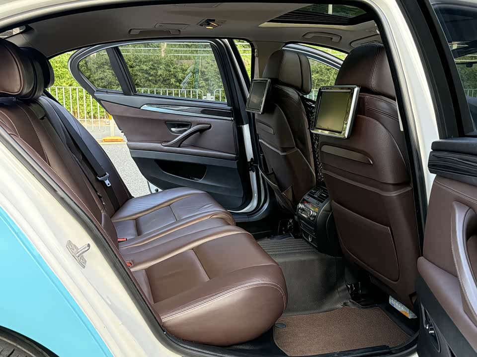 BMW 5 series BMW 5 series