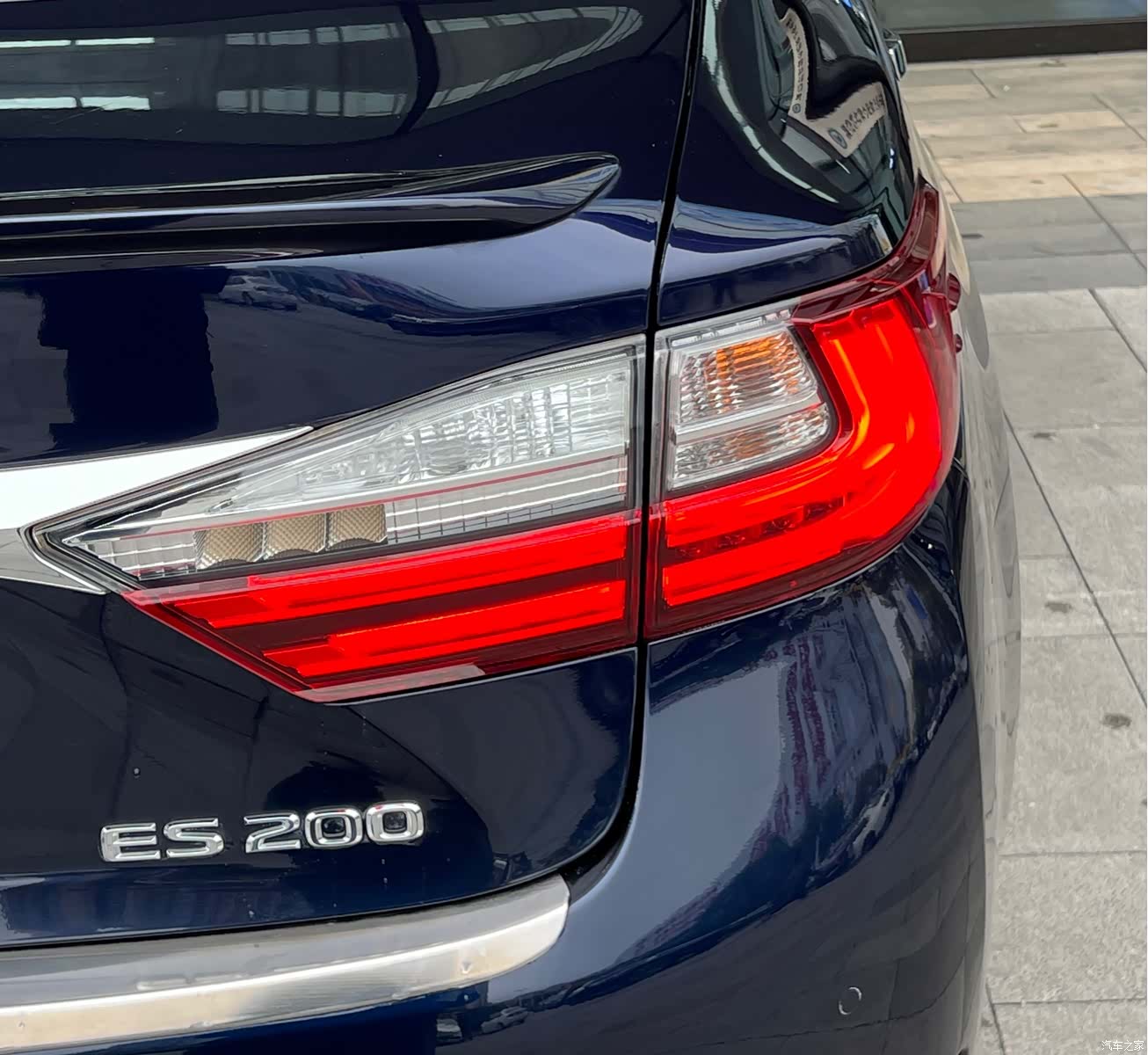 Lexus ES, 2018 18