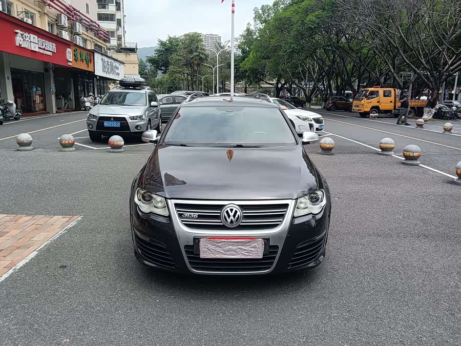 Volkswagen Passat 2010, фото 2