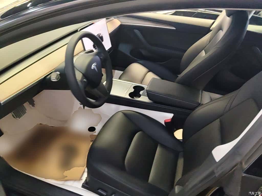 Tesla Model 3, 2023 15