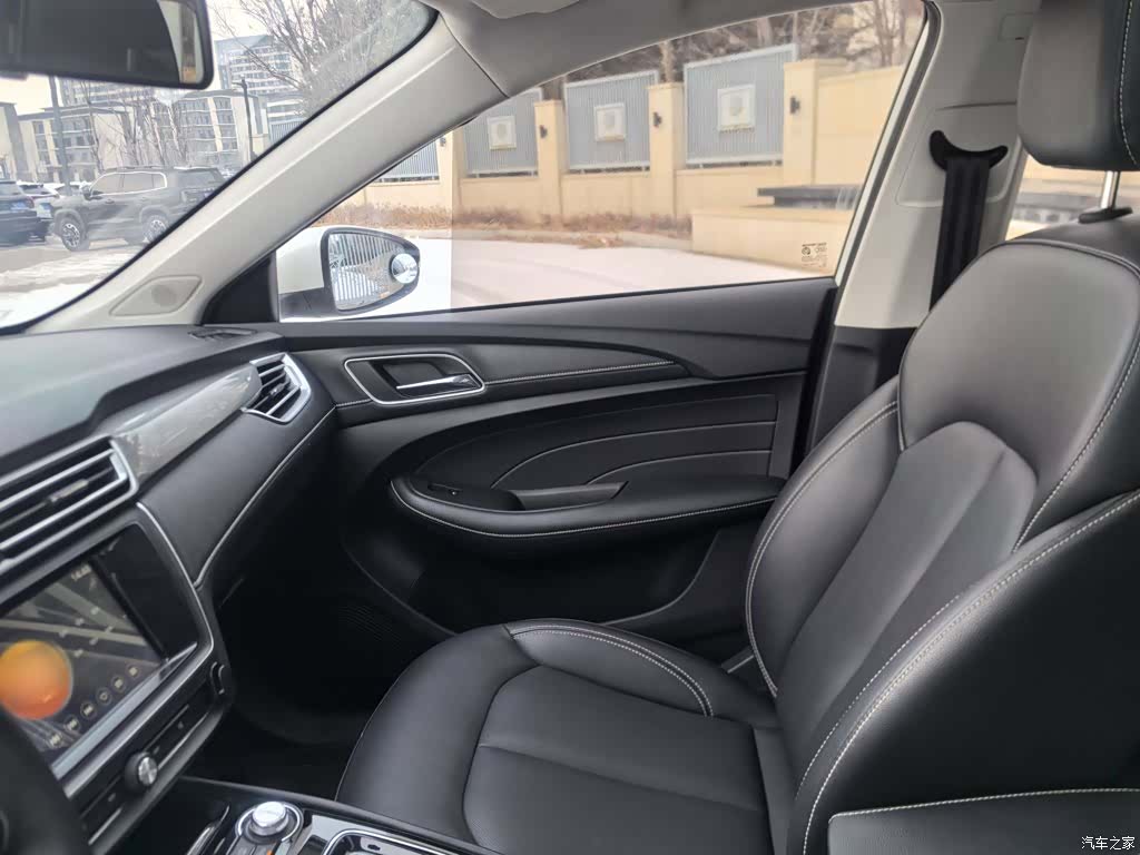 Roewe Ei5, 2019 21