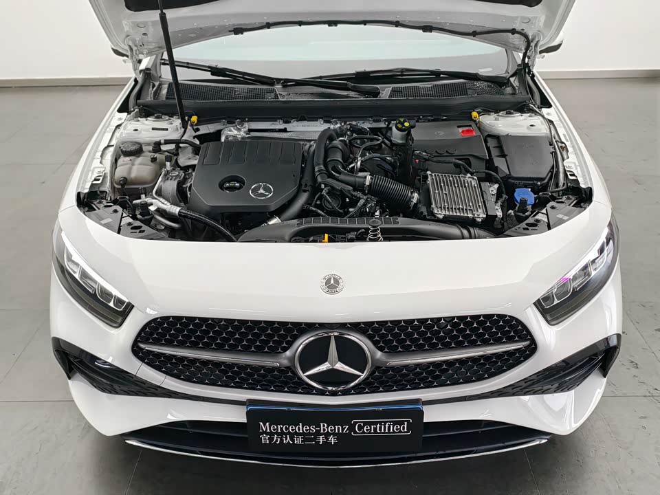 Mercedes-Benz Class A Mercedes-Benz Class A