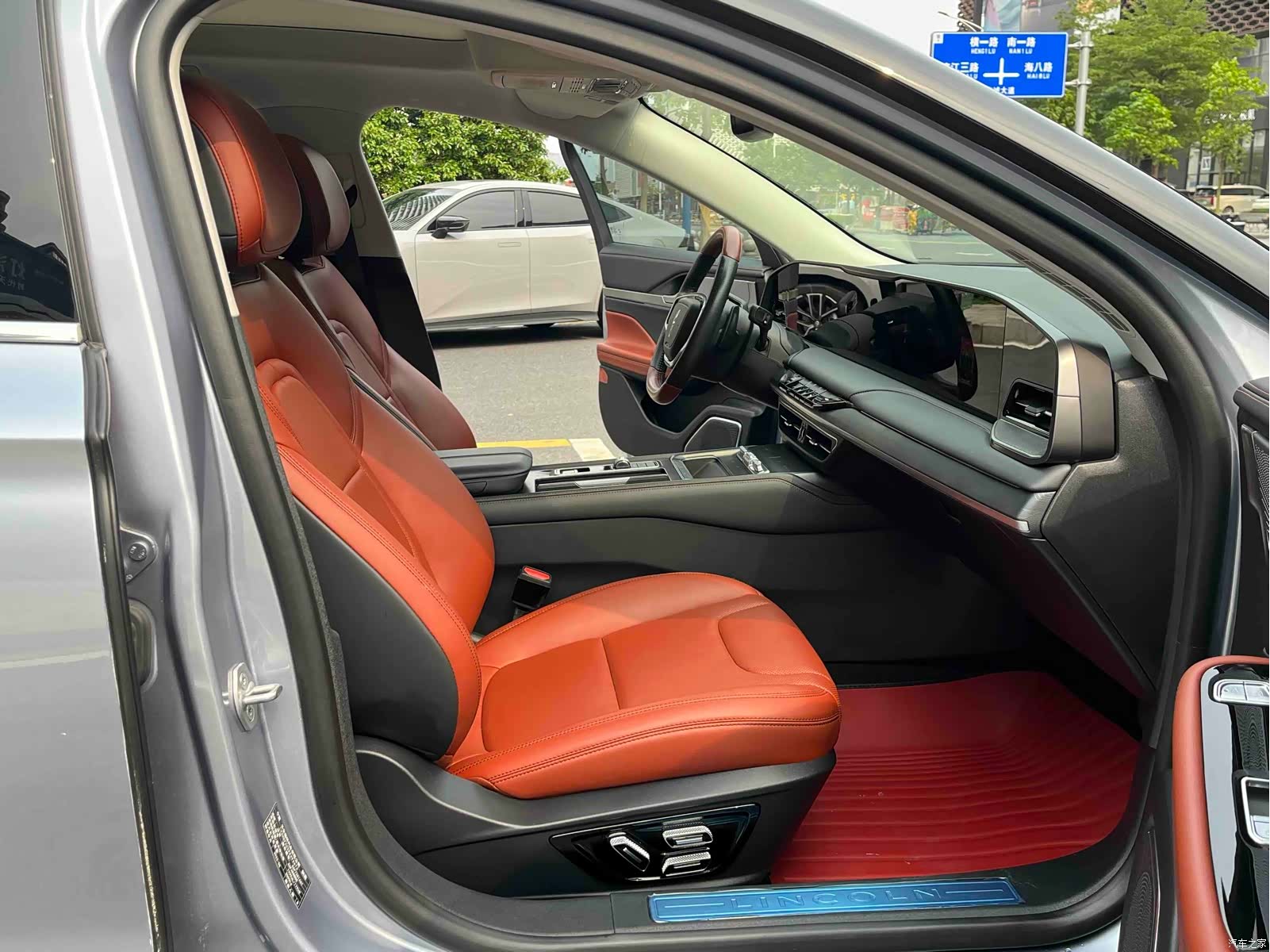 Lincoln Z, 2023 10