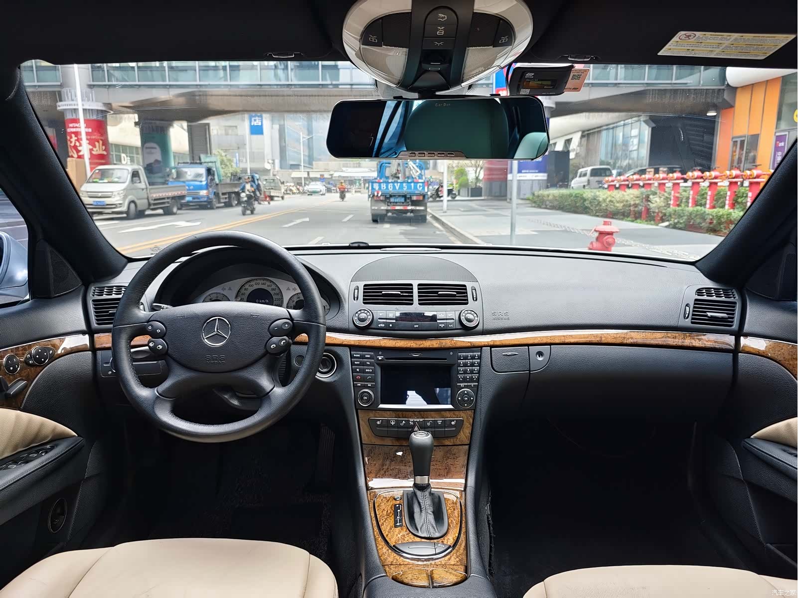 Mercedes-Benz E-Class, 2009 17