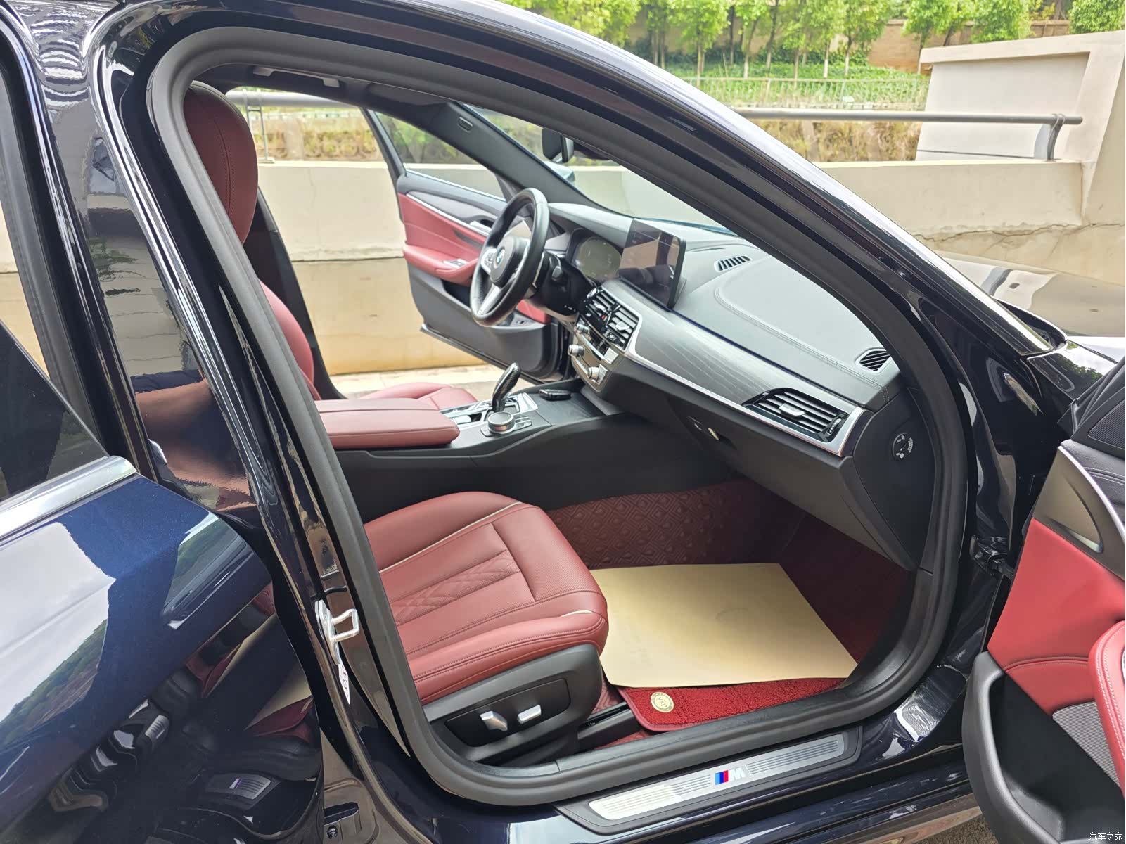BMW 5 Series, 2020 10