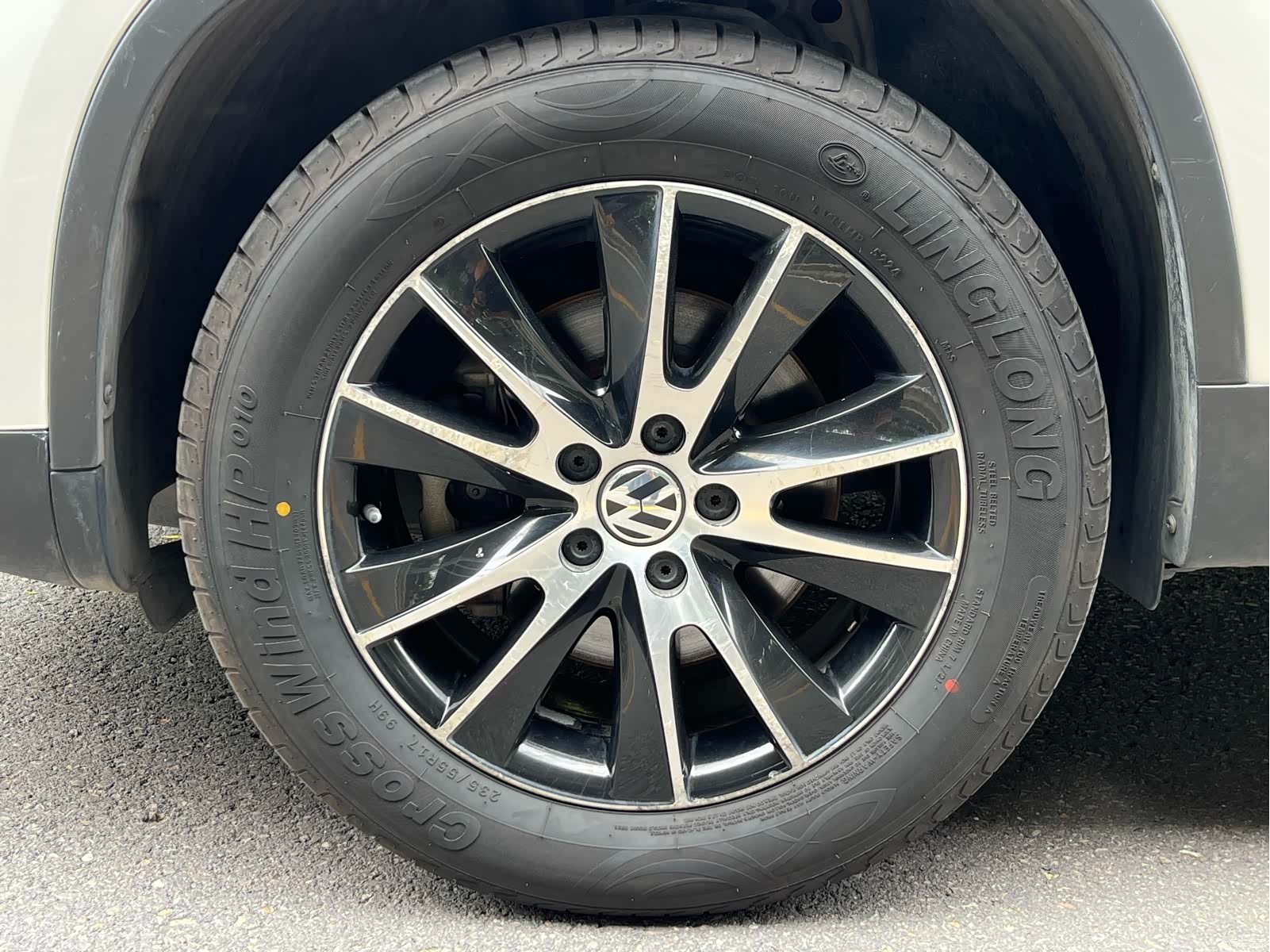 Volkswagen Tiguan, 2015 16