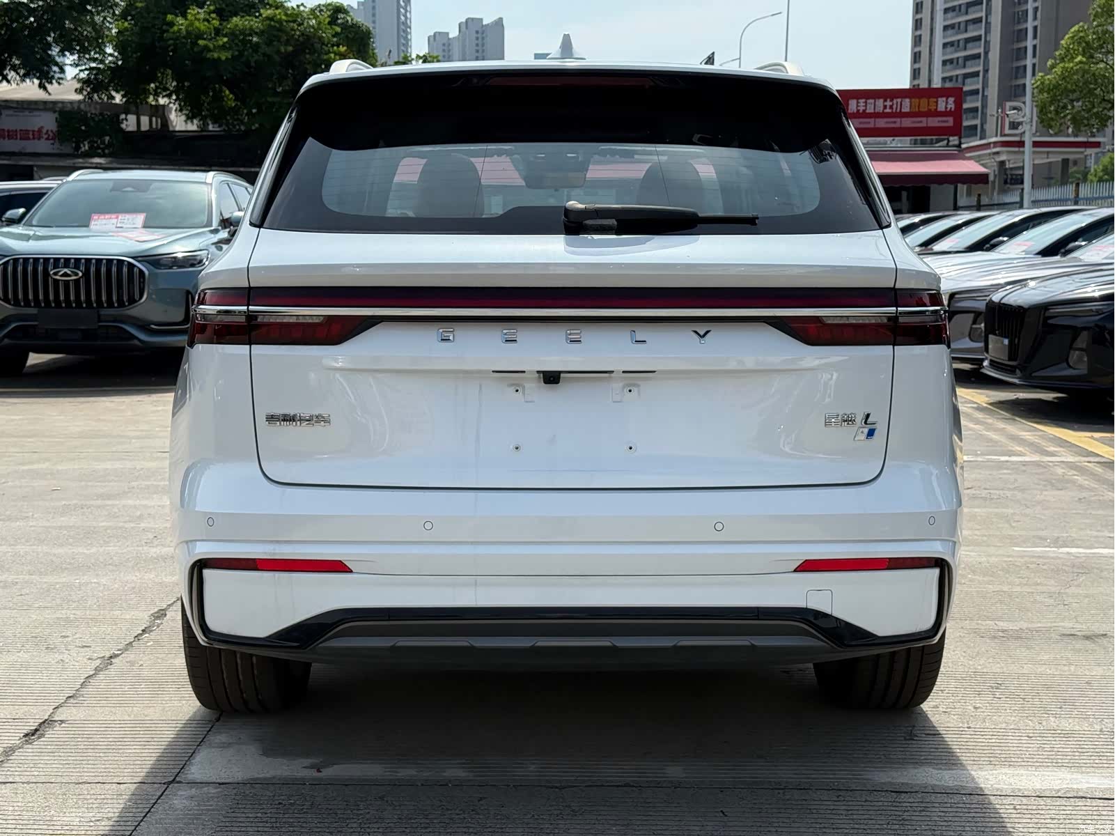 Geely Xingyue L, 2026 6