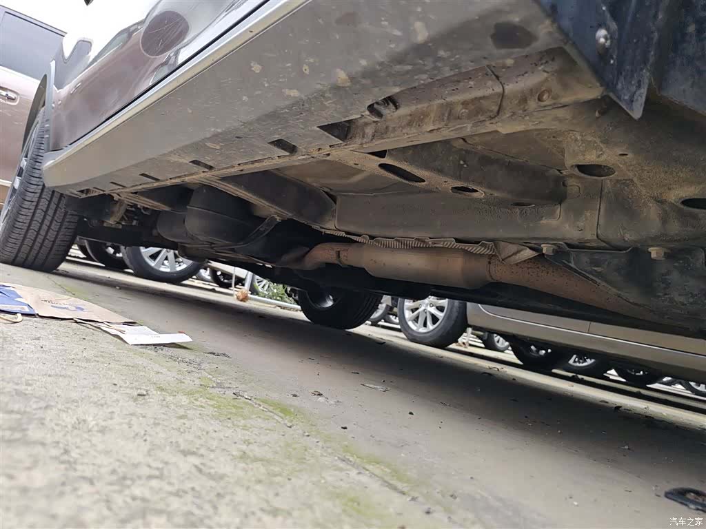 Roewe RX5, 2017 21