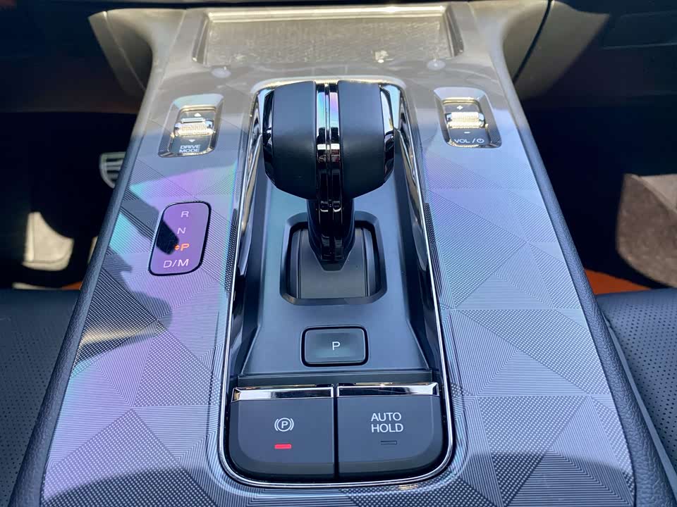 Trumpchi Shadow Leopard