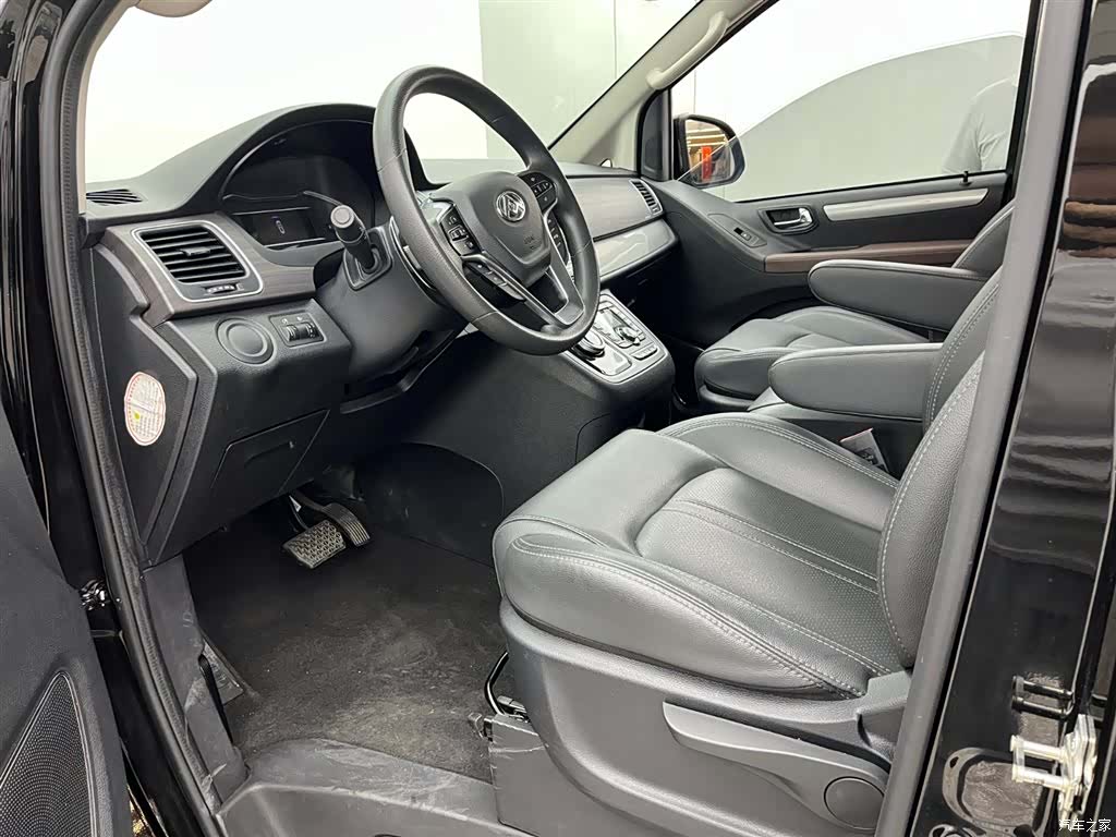 Maxus G10, 2022 6