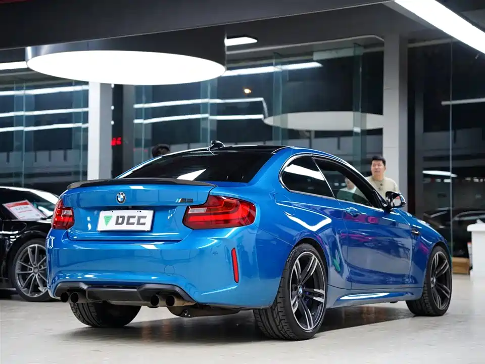 BMW M2